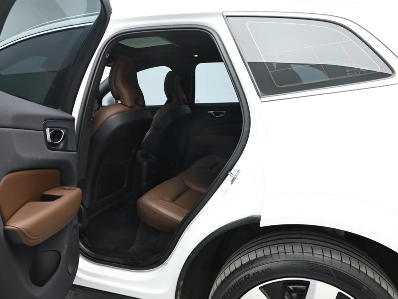 Volvo Volvo XC60 PHEV 2025
