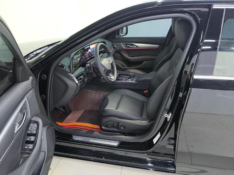 Cadillac Cadillac CT5 2025