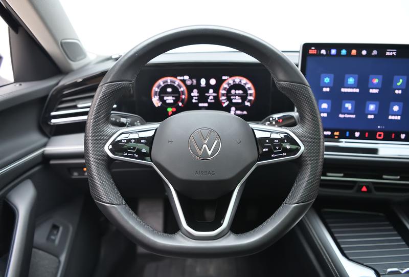 Volkswagen Magotan 2024