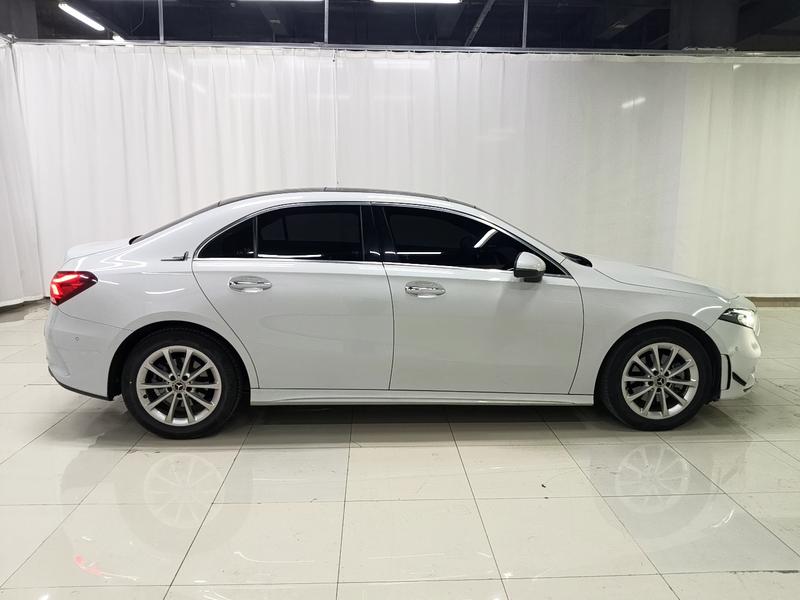 Mercedes-Benz Mercedes Benz A-Class 2019