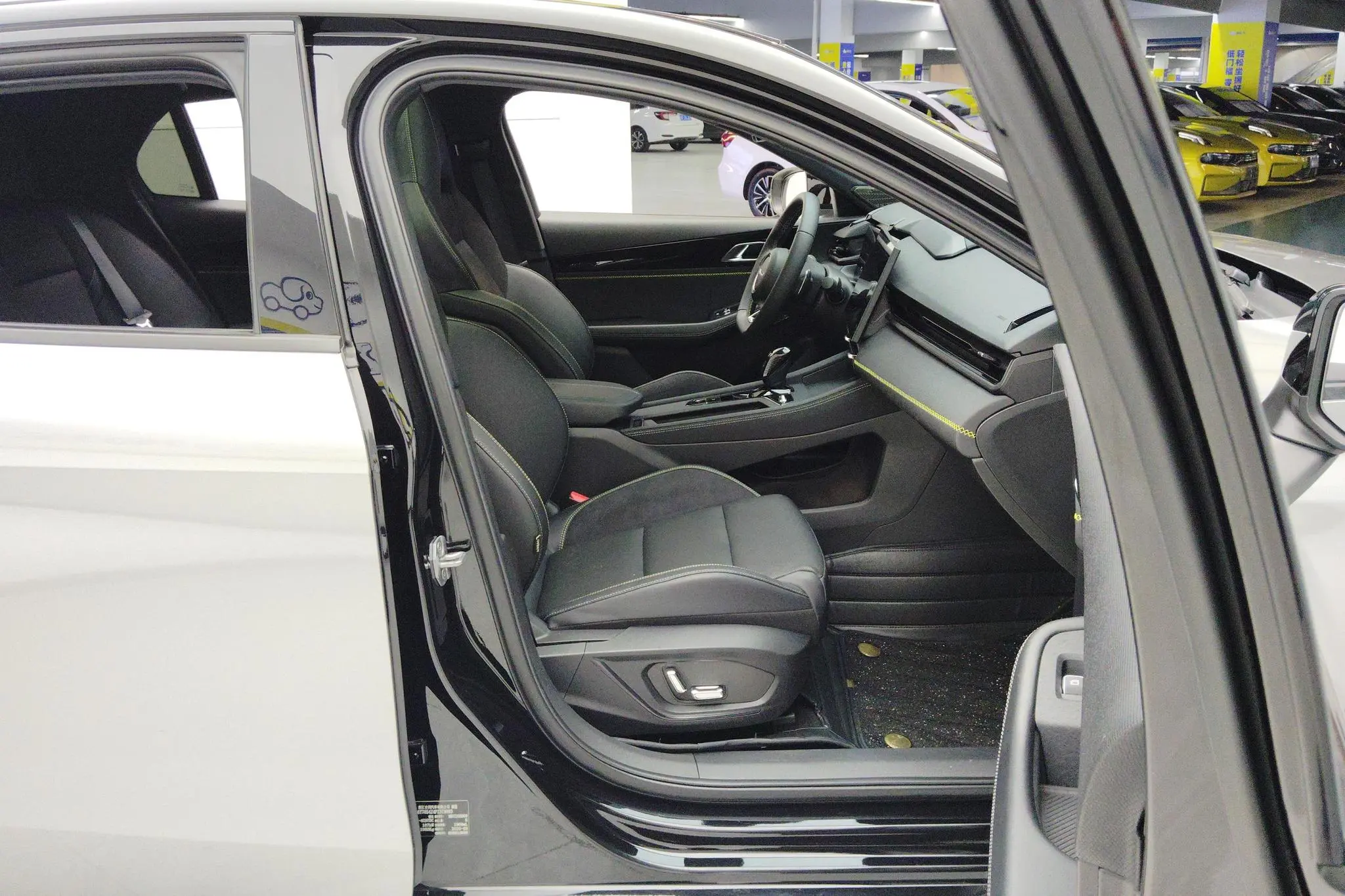 LYNK & CO Lynk 03 2.0 TD DCT Jin Pro