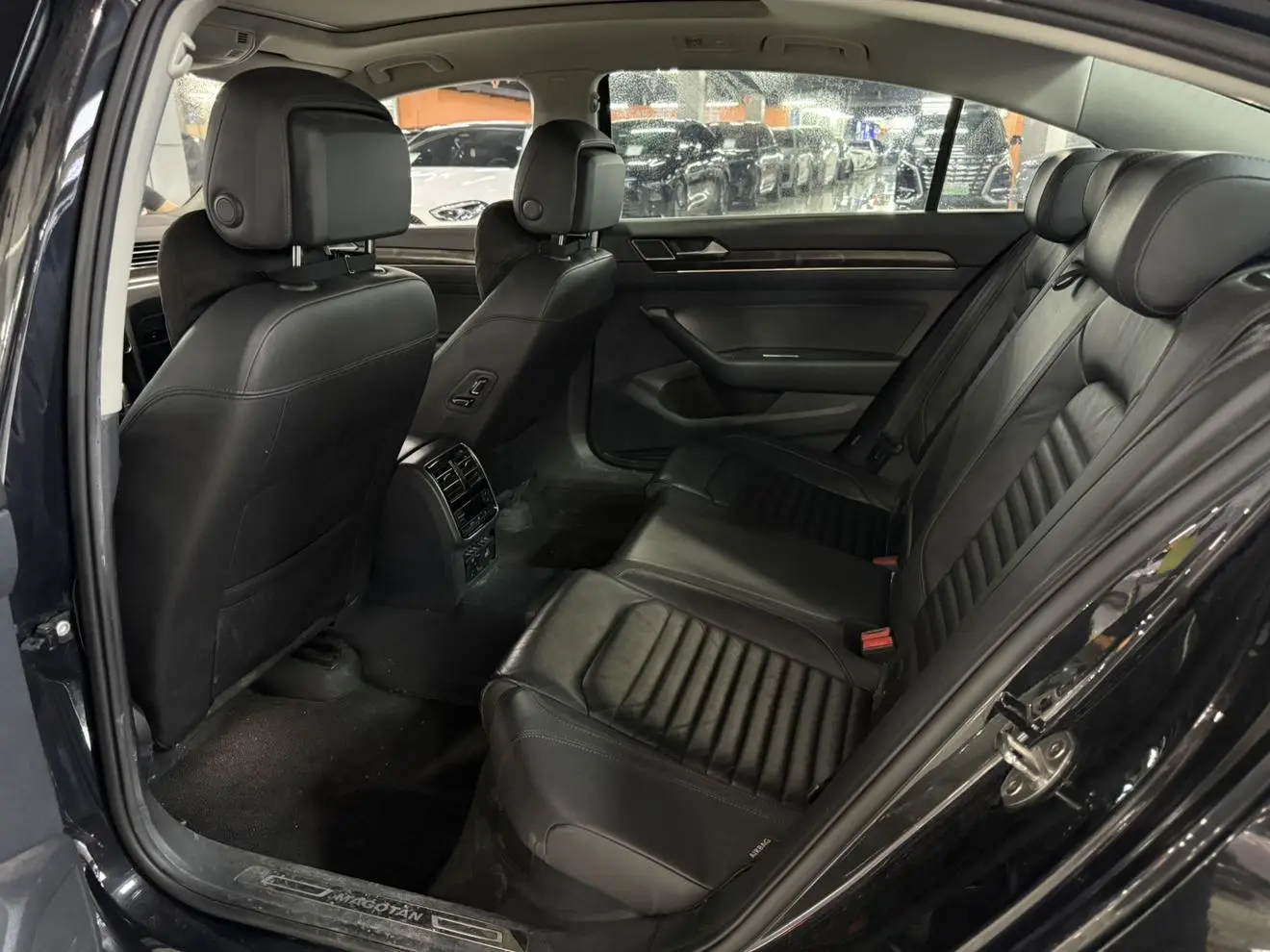 Volkswagen Magotan 330TSI DSG luxury Country V