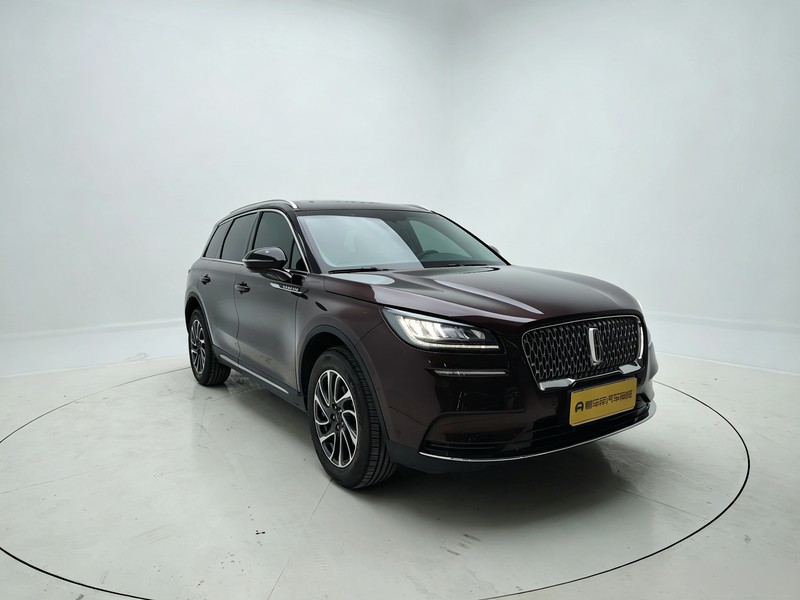 Lincoln adventurer 2022