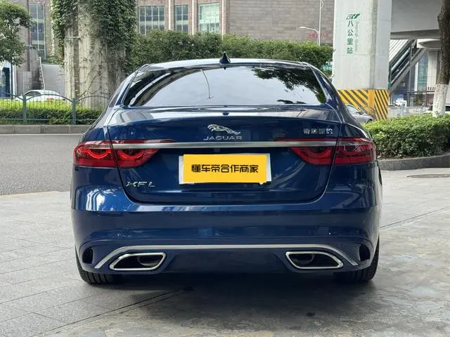 Jaguar Jaguar XFL 2.0T P200 two-wheel drive Elite Deluxe Edition