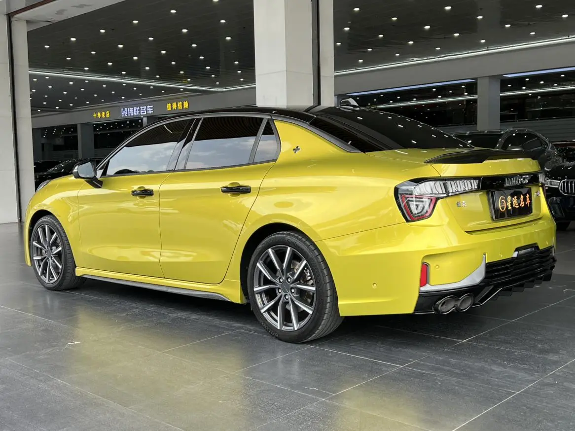 LYNK & CO Lynk 03 03+2.0 TD Automatic Yufeng Version