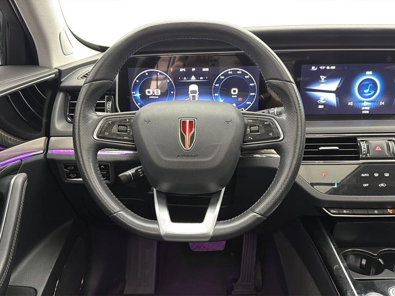 Hongqi Red Flag HS5 2022