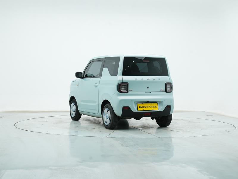 Geely Galaxy panda 2023