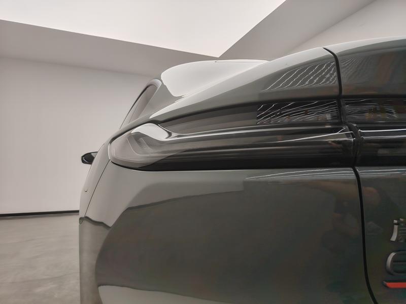 NIO NIO ET7 2021