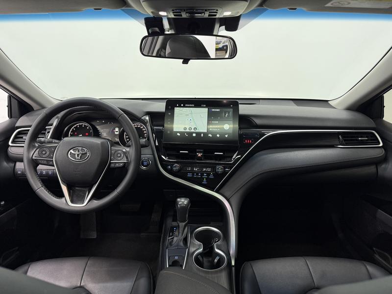 Toyota Camry 2022