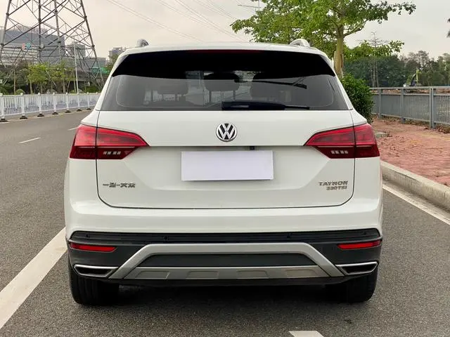 Volkswagen Tanyue 330TSI two-wheel drive luxury country VI