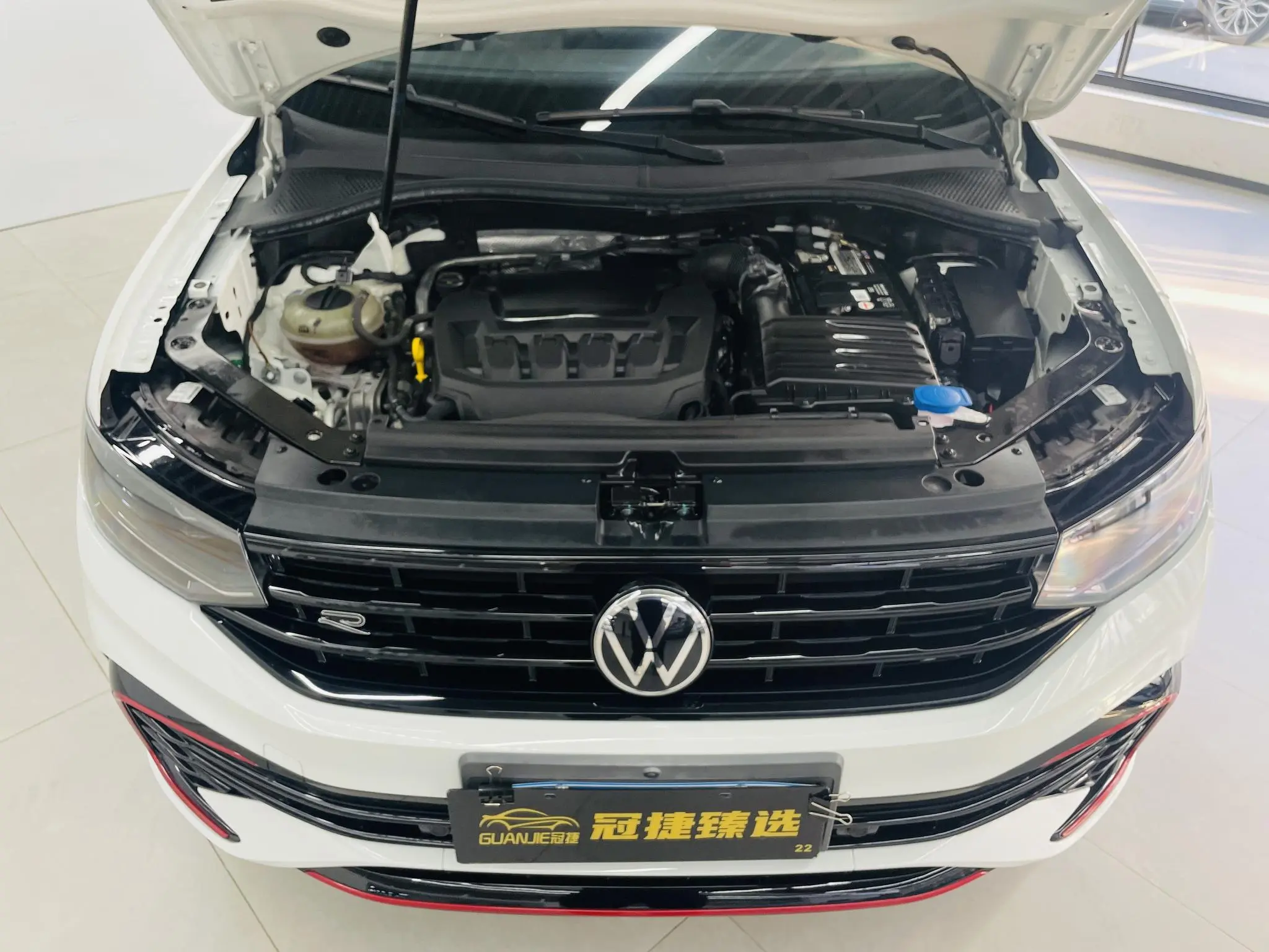 Volkswagen Tiguan X Facelifted 330TSI two-wheel drive ultimate edition