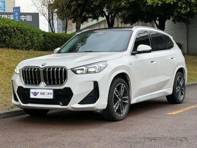 BMW BMW X1 sDrive25Li M sports suit