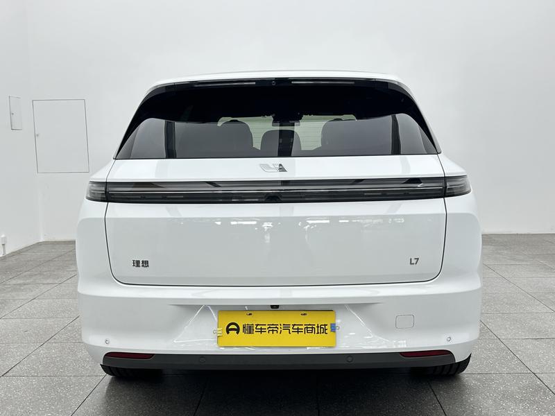 Li Auto Ideal L7 2023