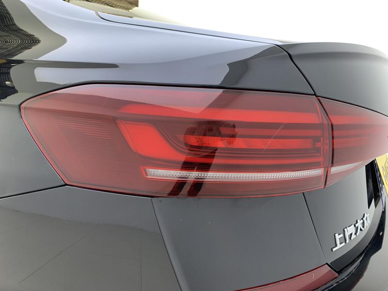 Volkswagen Passat 2023