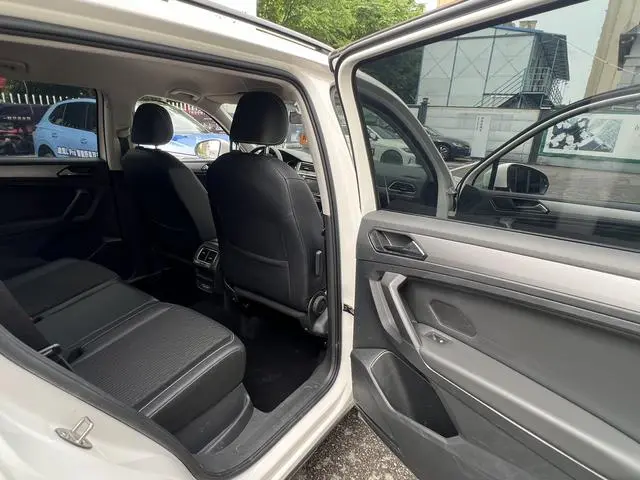 Volkswagen Tiguan L 330TSI automatic two-wheel drive comfort edition