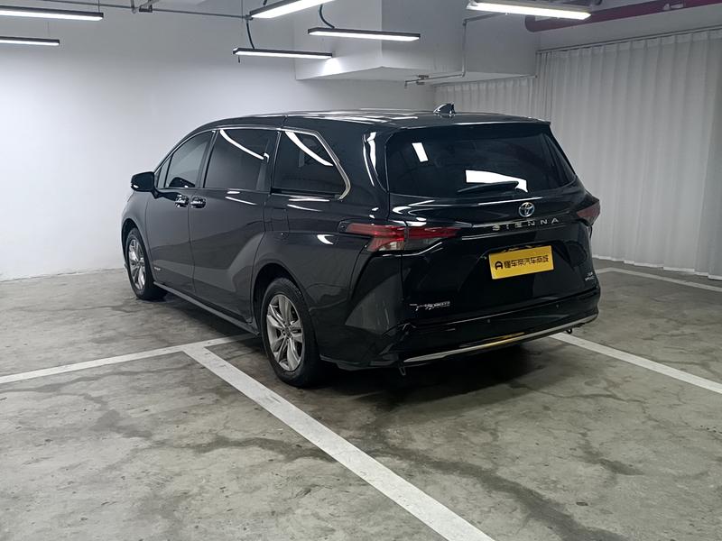 Toyota Sienna 2023