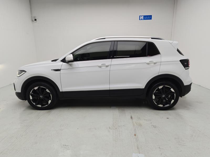 Volkswagen Explore Shadow 2021