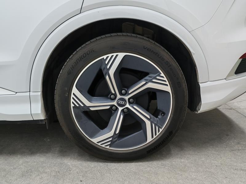 Audi Audi Q4 e-tron 2024