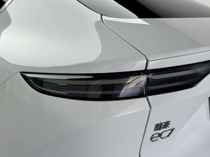 NIO NIO EC7 2023