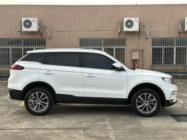 Geely Boyue Million 1.8TD DCT two-wheel drive comfort type
