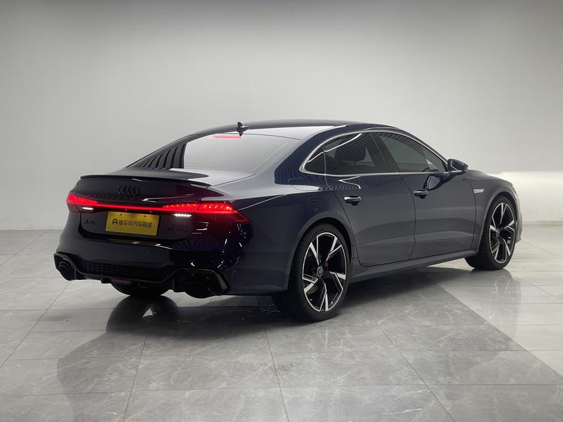 Audi Audi A7L 2022