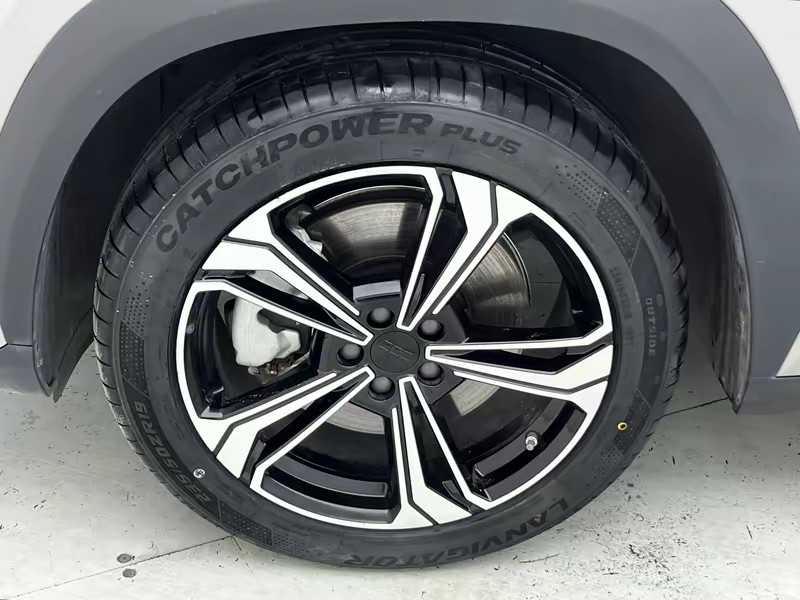 Geely Galaxy Galaxy L7 2023
