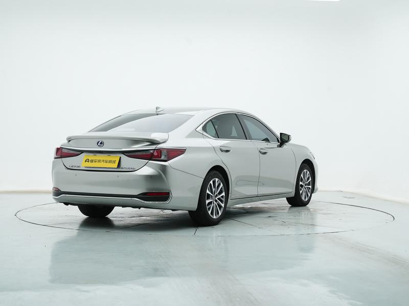 Lexus Lexus ES 2021