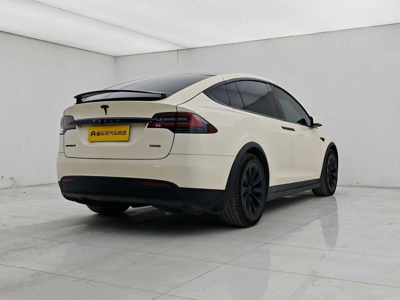 Tesla Model X 2017