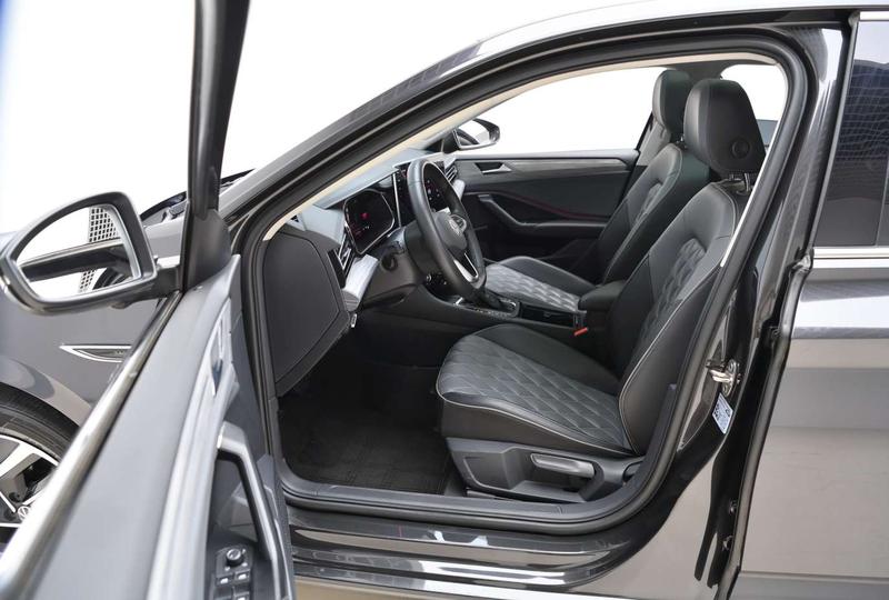 Volkswagen Sagitar 2023