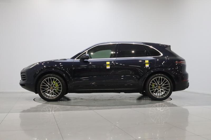 Porsche Cayenne E-Hybrid 2021