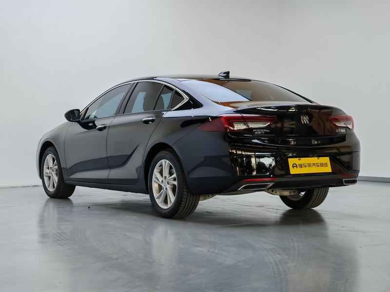 Buick Regal 2024