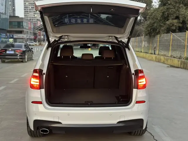 BMW BMW X3 (imported) xDrive20i M sporty