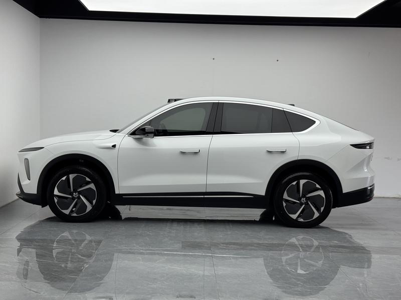 NIO NIO EC7 2023