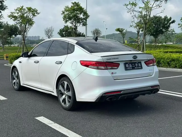 Kia Kia K5 2.0T automatic PRM