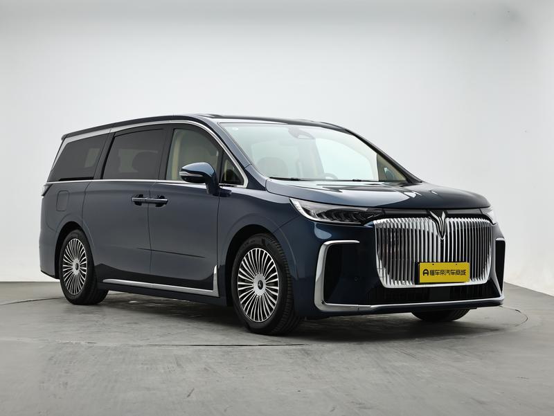 Voyah Lantu Dreamer PHEV 2025