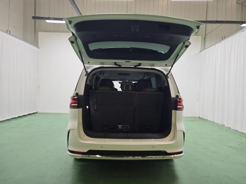 Roewe Roewe iMAX8 2023
