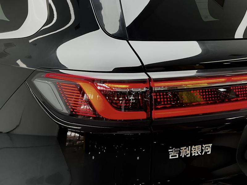Geely Galaxy Galaxy M9 2025