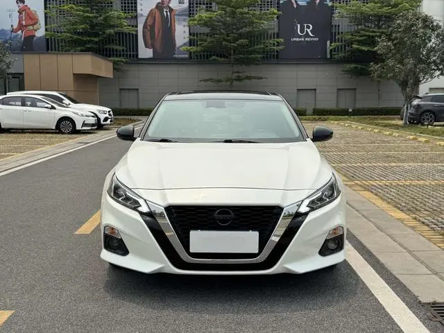 Nissan Teana 2.0 L XL Comfort Edition