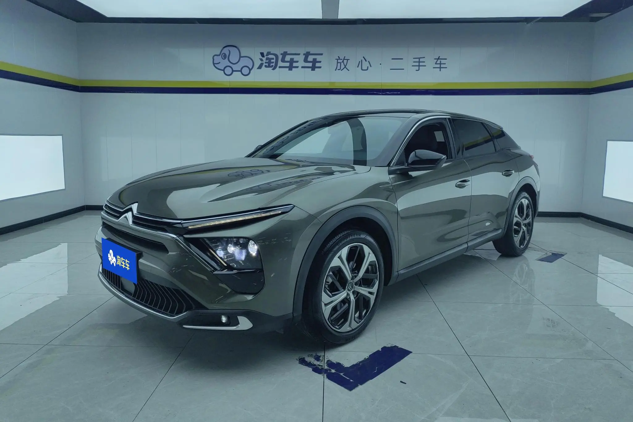 Citroen Versailles C5 X 1.6T Enjoy extraordinary
