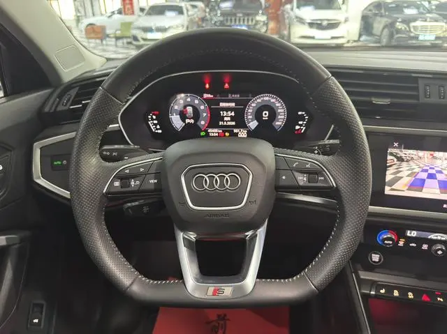 Audi Audi Q3 Sportback 40 TFSI Enjoy Life Edition