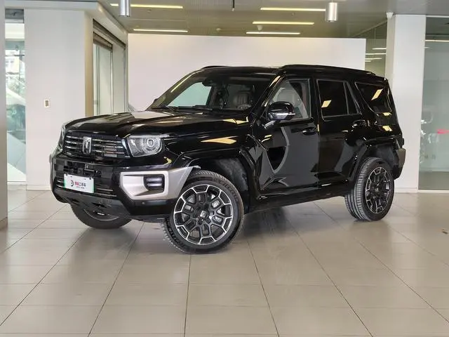 Tank Tank 700 Hi4-T Extreme Edition