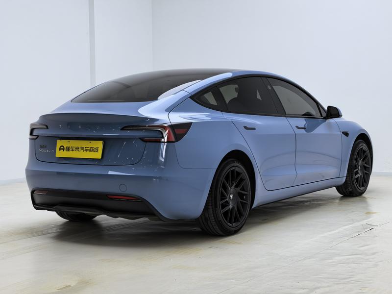Tesla Model 3 2023