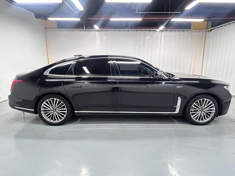 Hongqi Red Flag H9 2020