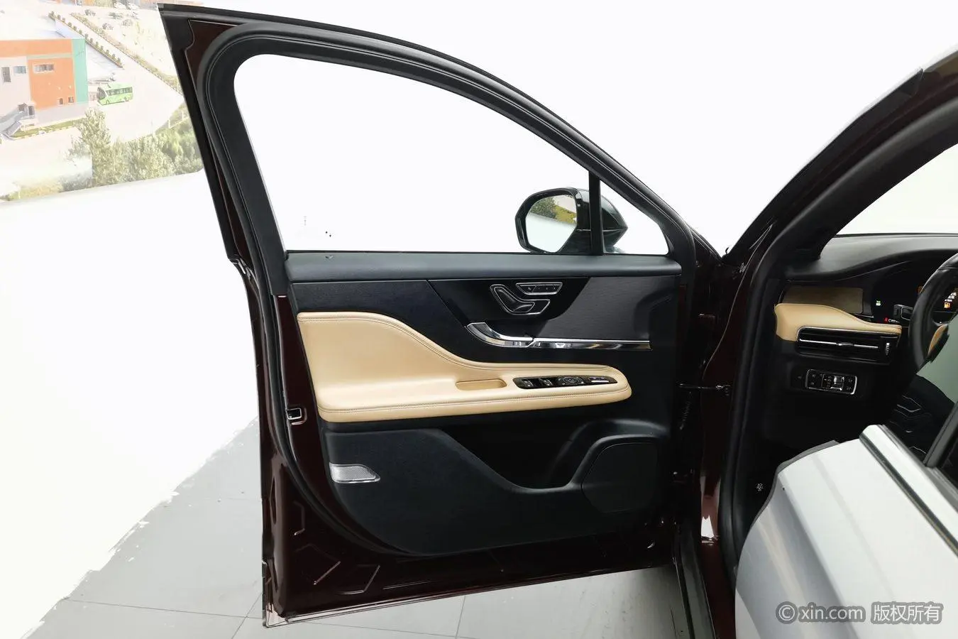Lincoln Adventurer 2.0T two-wheel drive Zunya edition