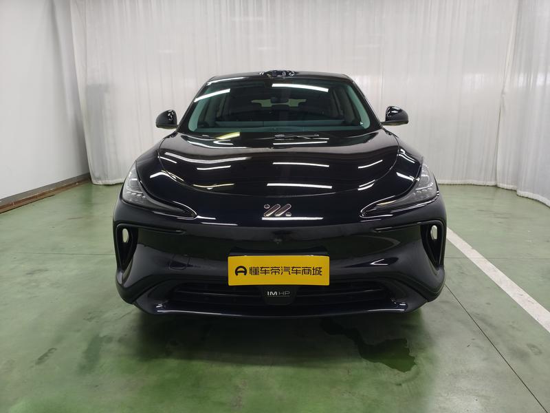 IM Motors Zhiji LS6 2023
