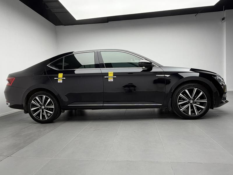 Skoda Superb 2023