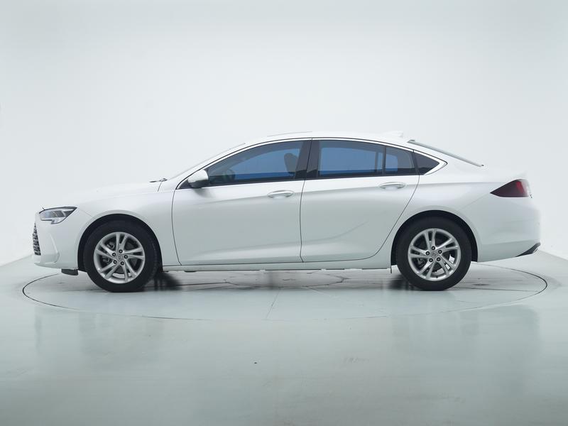 Buick Regal 2024
