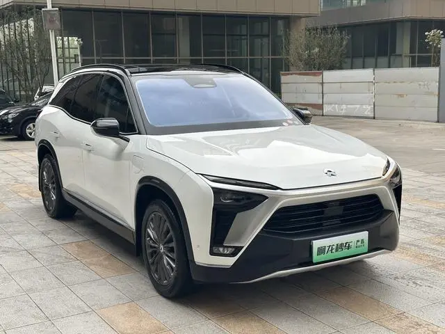 NIO NIO ES8 415KM base version seven seats