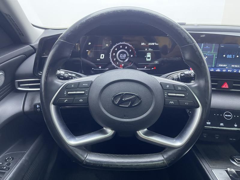 Hyundai Elantra 2021