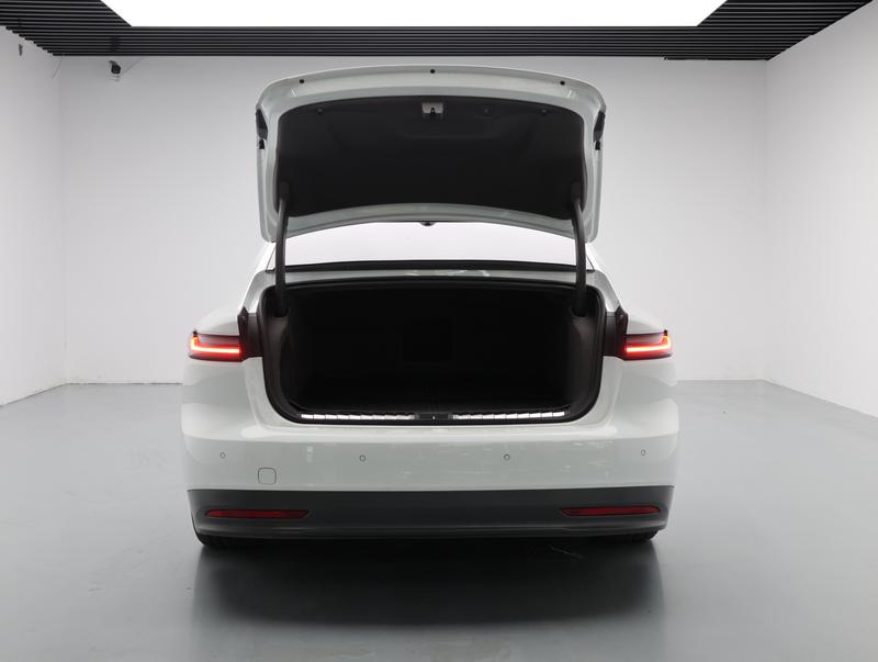 NIO NIO ET7 2024